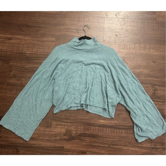 Blue Blush Teal Cropped Ribbed Turtleneck Sweater, Size Large - Picture 1 of 8